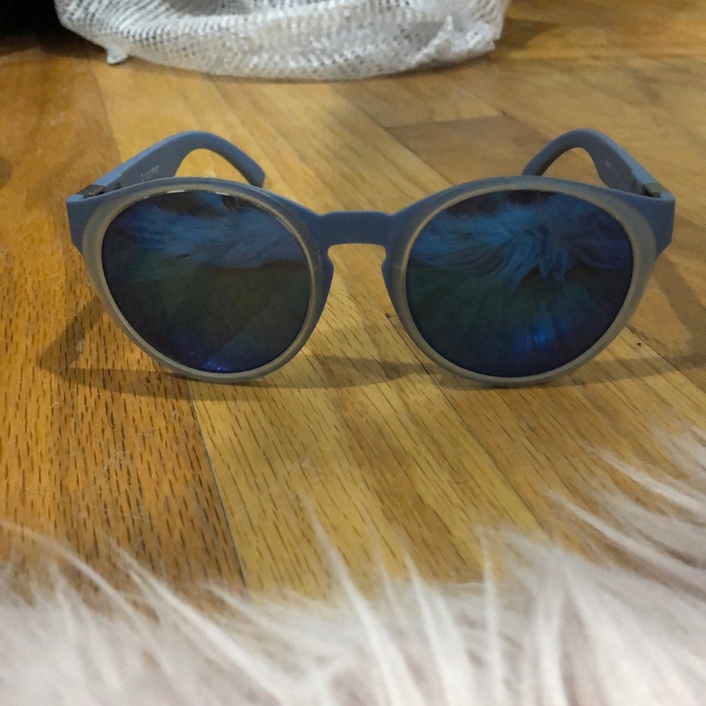 OBag Blue Mirror Sunglasses